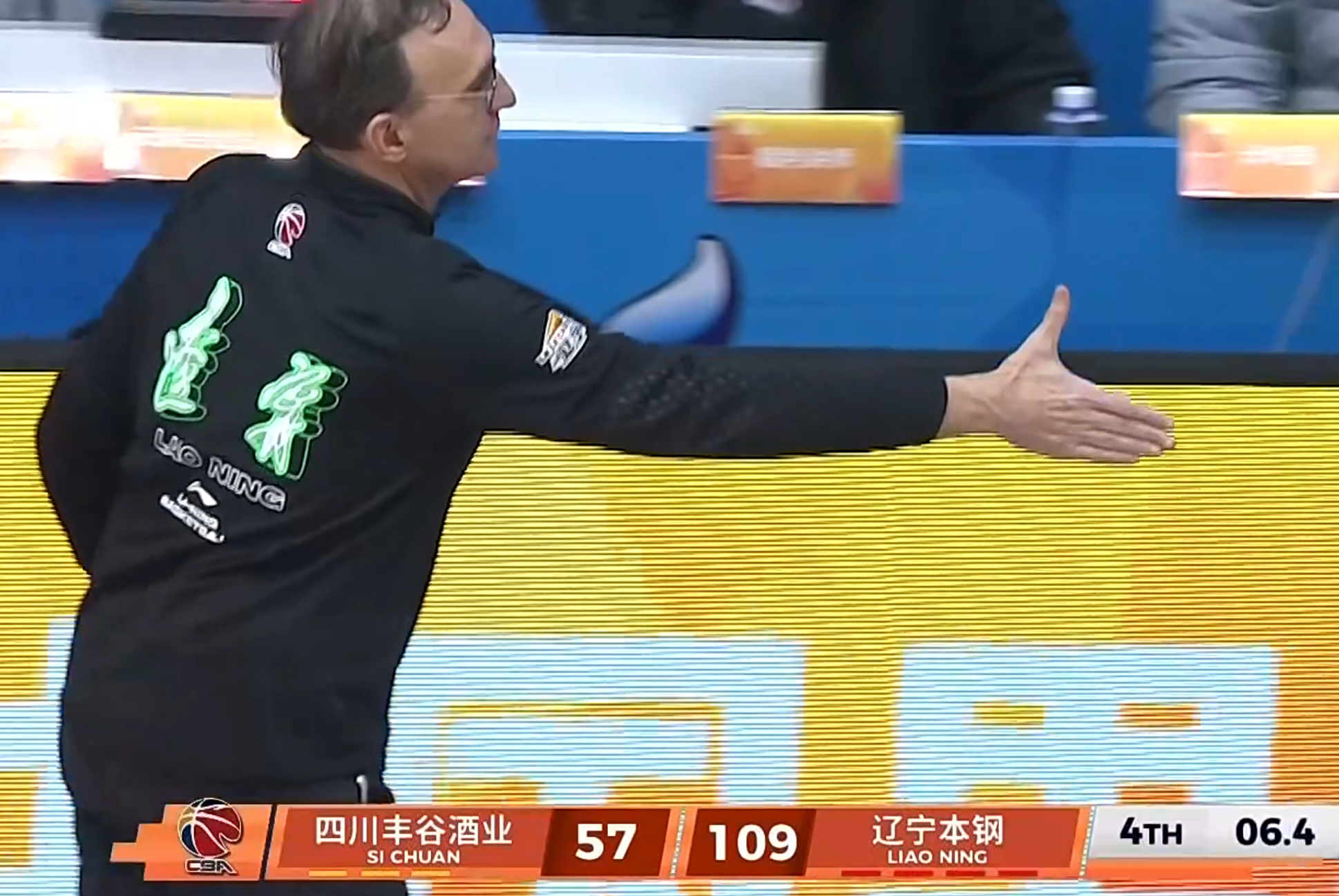 开云体育官网-5大数据赛季最高!辽篮每个人脸上都挂满笑容,这是在演杨鸣吗?